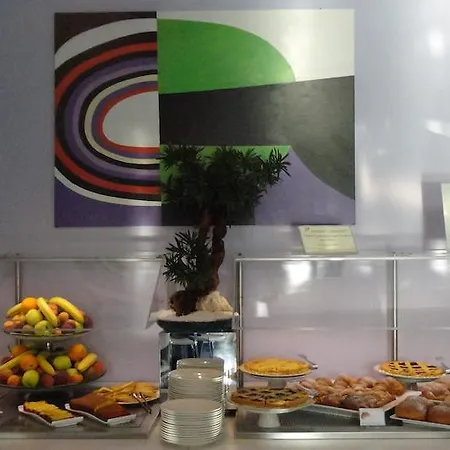 ホテル Aurea トルトレート